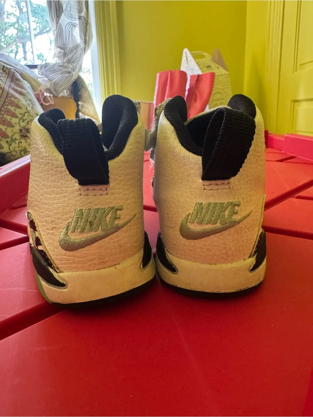 Nike Air Jordan MVP Toddler Shoes Size 9C White Green Black